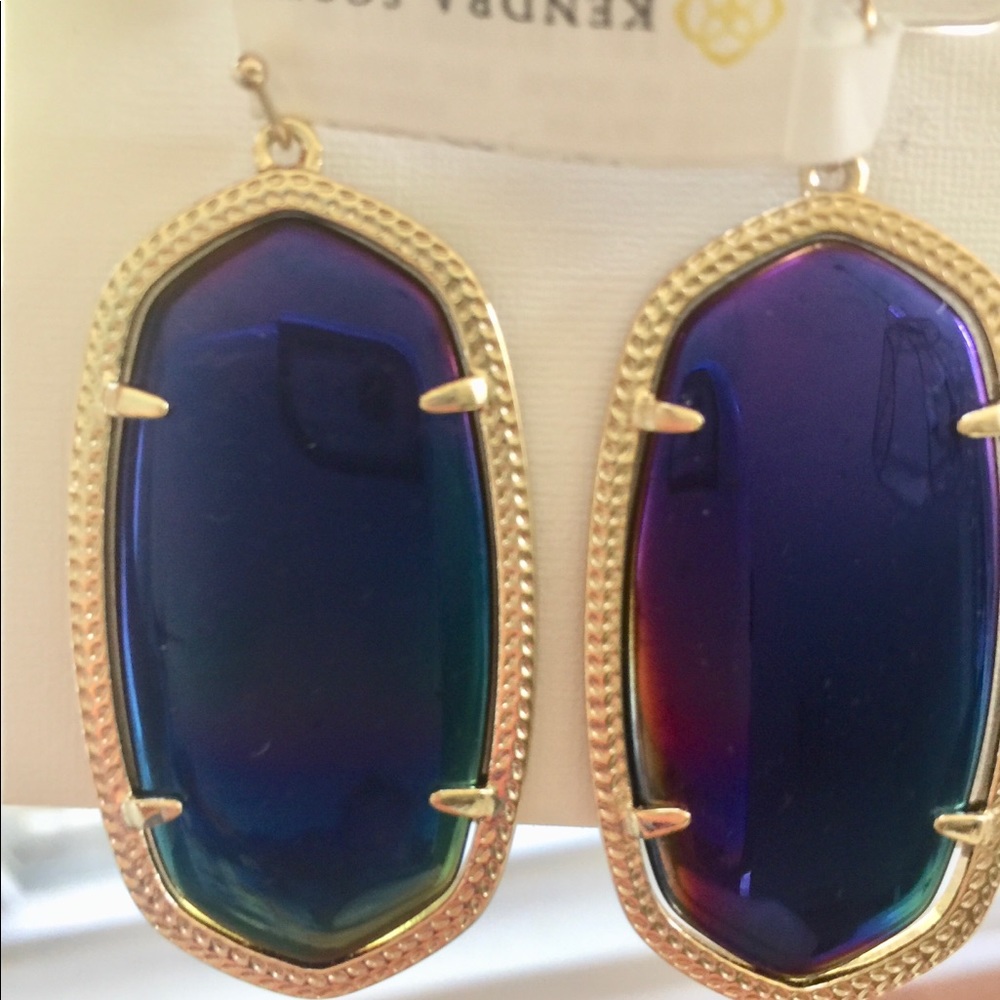 NWT Kendra Scott Danielle Earrings Black Iridescen - Picture 7 of 8